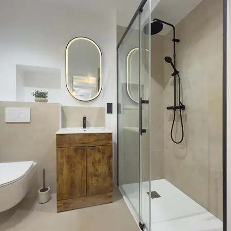 Logis Du Rocher Apartment